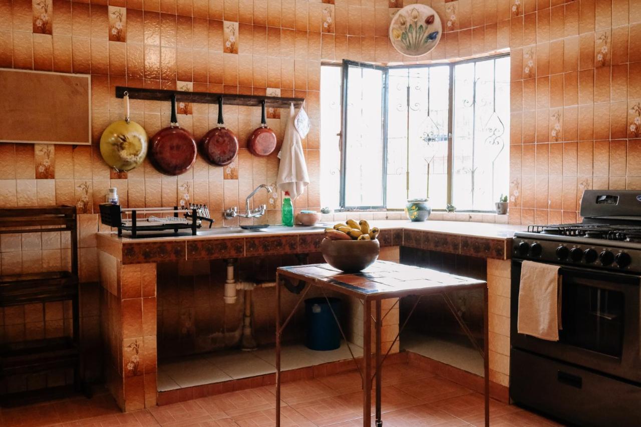 Вилла Sunshine House - Made By Artists Oaxaca Экстерьер фото